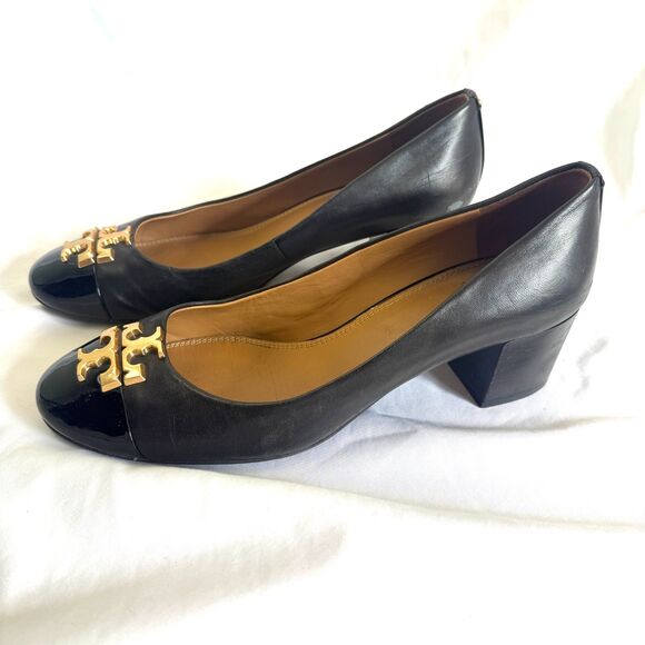 TORY BURCH Everly Black Leather Cap Toe Pumps Heels Gold Logos Women’s Size 9 - Picture 1 of 10